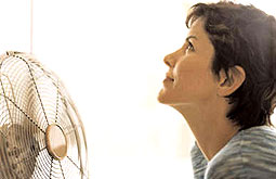 La pérdida de peso aminora los bochornos de la menopausia