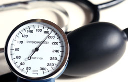 Bajos niveles de vitamina D predisponen a la hipertensión arterial