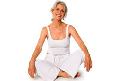 El yoga previene el insomnio relacionado a osteoartritis