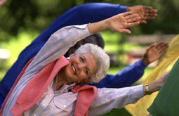 La actividad física reduce las hospitalizaciones en ancianos