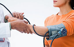 Proteínas disminuyen la hipertensión en adultos con sobrepeso