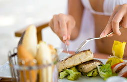 Pescados reducen el riesgo de cáncer colorrectal