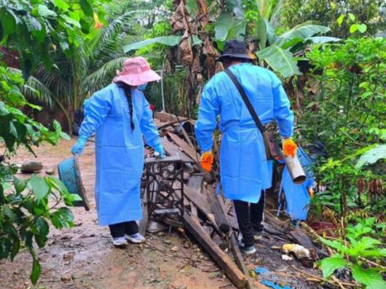 Eliminan 5 toneladas de potenciales criaderos del zancudo transmisor del dengue