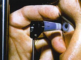Examen ocular permite medir evolución de la esclerosis múltiple
