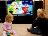 Limitar la televisión y el computador reduce la obesidad infantil