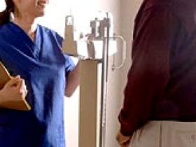 Dietas también disminuyen masa ósea en adultos mayores