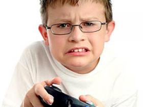 Practicar videojuegos quema calorías en los niños