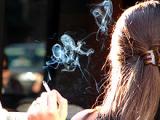 El tabaquismo pasivo provoca patologías mentales en adultos sanos