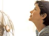 La pérdida de peso aminora los bochornos de la menopausia