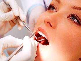 Dosis altas de atorvastatina reducen la inflamación periodontal