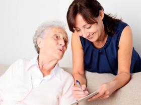 Vitamina E protege la cognición en el Alzheimer