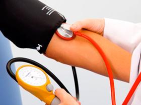 Valsartán alivia la autofagia del miocardio en la hipertensión renovascular