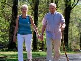 Ejercicios reducen las lesiones por caídas en ancianos