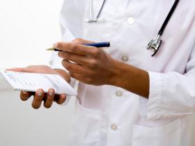 Estatinas mitigan el accidente cerebrovascular en adultos mayores