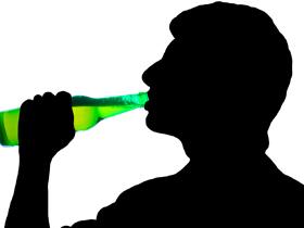 Bebidas azucaradas pueden causar hígado graso