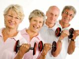 Ejercicio aeróbico beneficia la función cerebral en adultos mayores