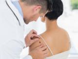 Identifican mecanismos de evasión del melanoma