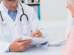 Deferoxamina optimiza quimioterapia contra leucemia mieloide aguda