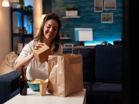 Comer tarde aumenta el hambre y disminuye las calorías quemadas
