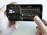 Accesorio de bajo costo para celular permite controlar la presión con los dedos