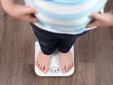 Beneficios duraderos del tratamiento contra la obesidad infantil