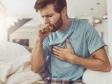 Estornudos que enferman al corazón